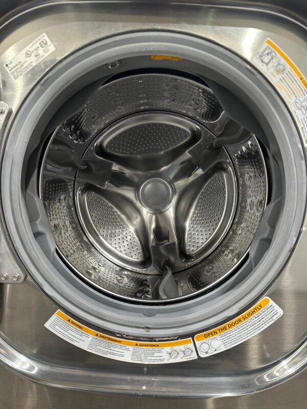 LG Washer & Dryer Set - Image 4