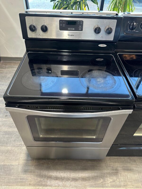 Whirlpool Stove - Image 2