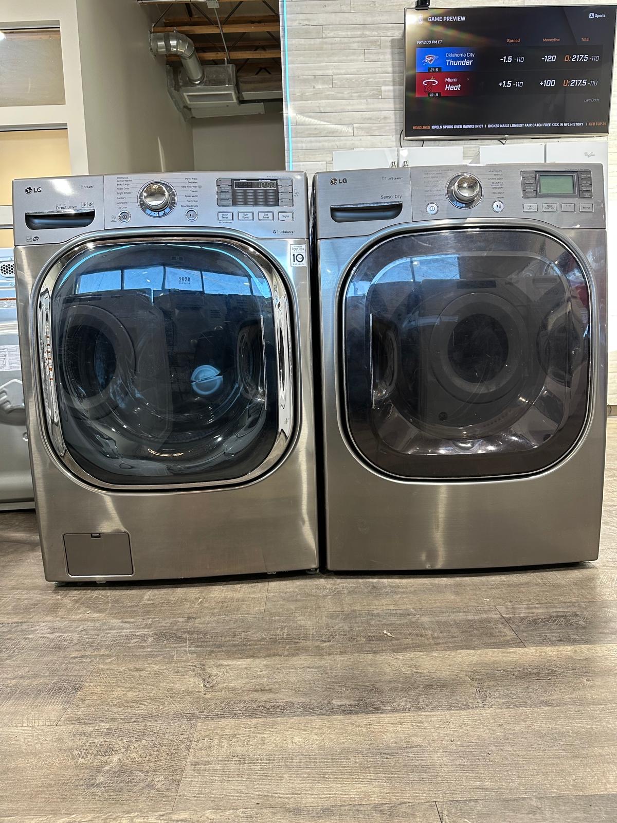 LG Washer & Dryer Set
