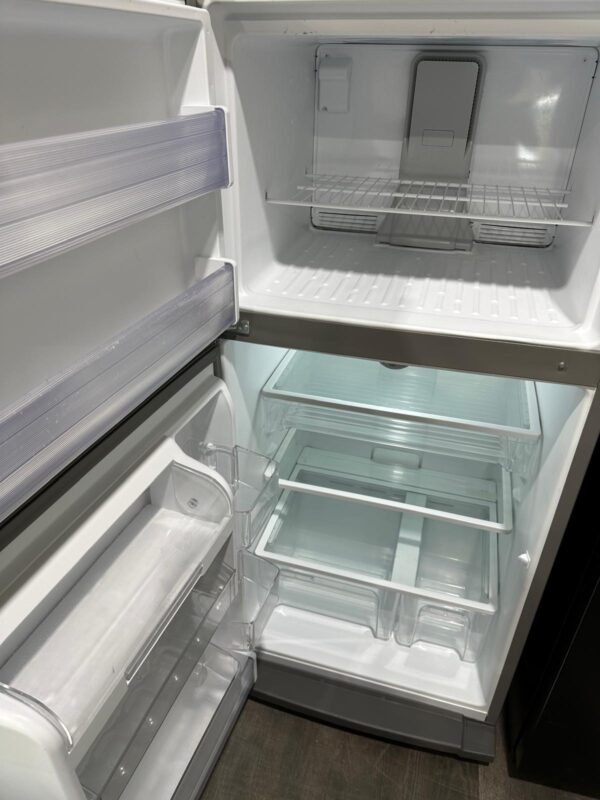 Whirlpool Refrigerator - Image 6