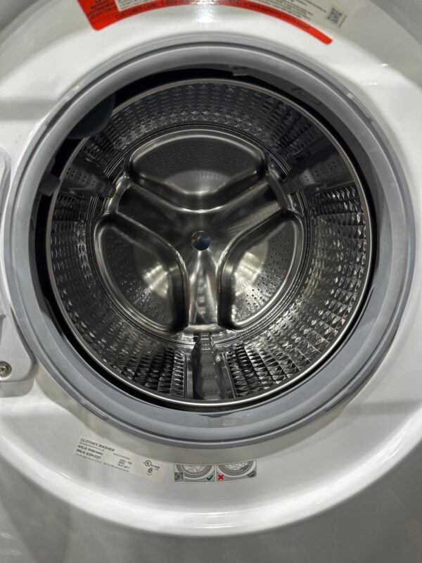 Samsung Washer & Dryer Set Stacked - Image 2