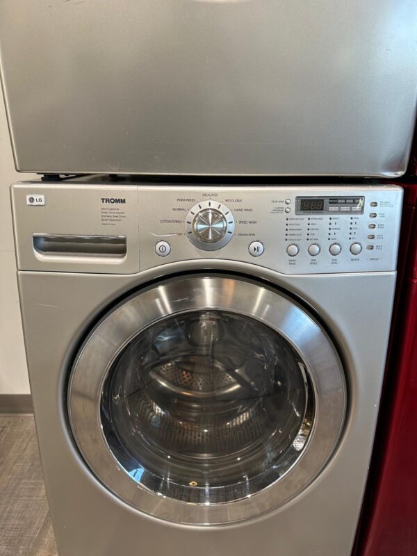 LG Washer & Dryer Set Stacked - Image 6