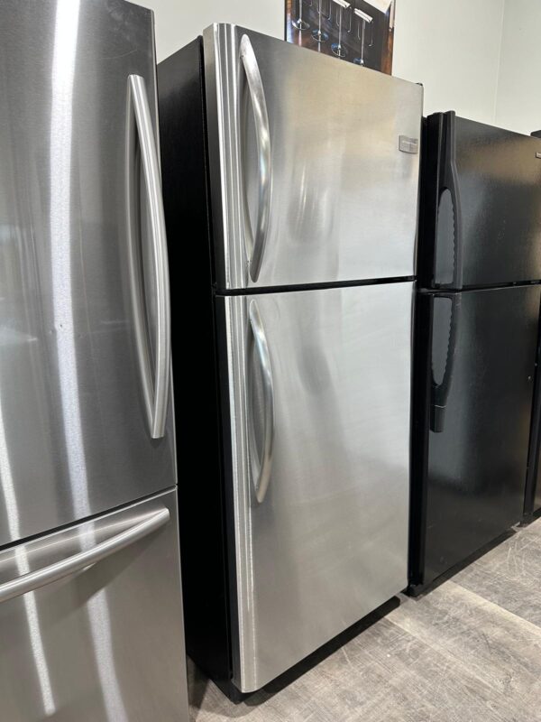 Frigidaire Fridge - Image 3