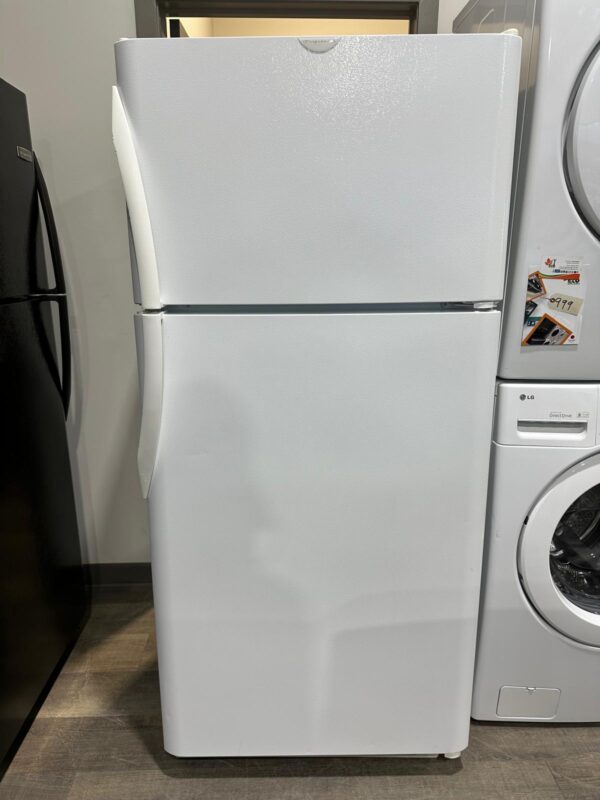 Frigidaire Fridge