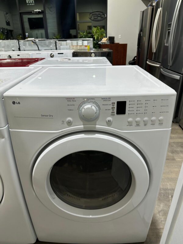 LG Washer & Dryer Set - Image 3