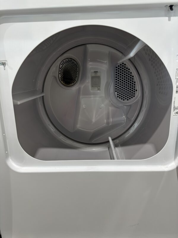 Whirlpool Washer & Dryer Set - Image 7