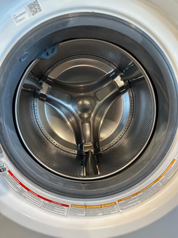 GE Washer & Dryer Set - Image 4