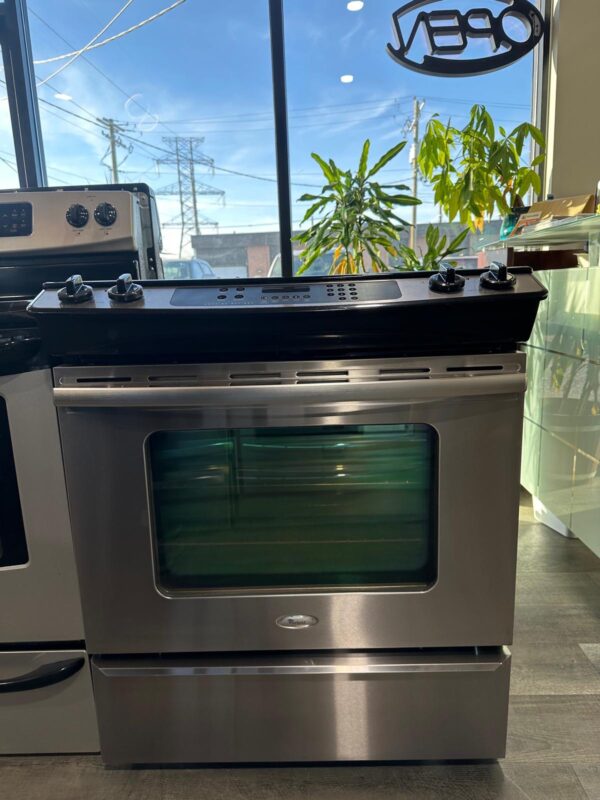 Whirlpool Stove - Image 3